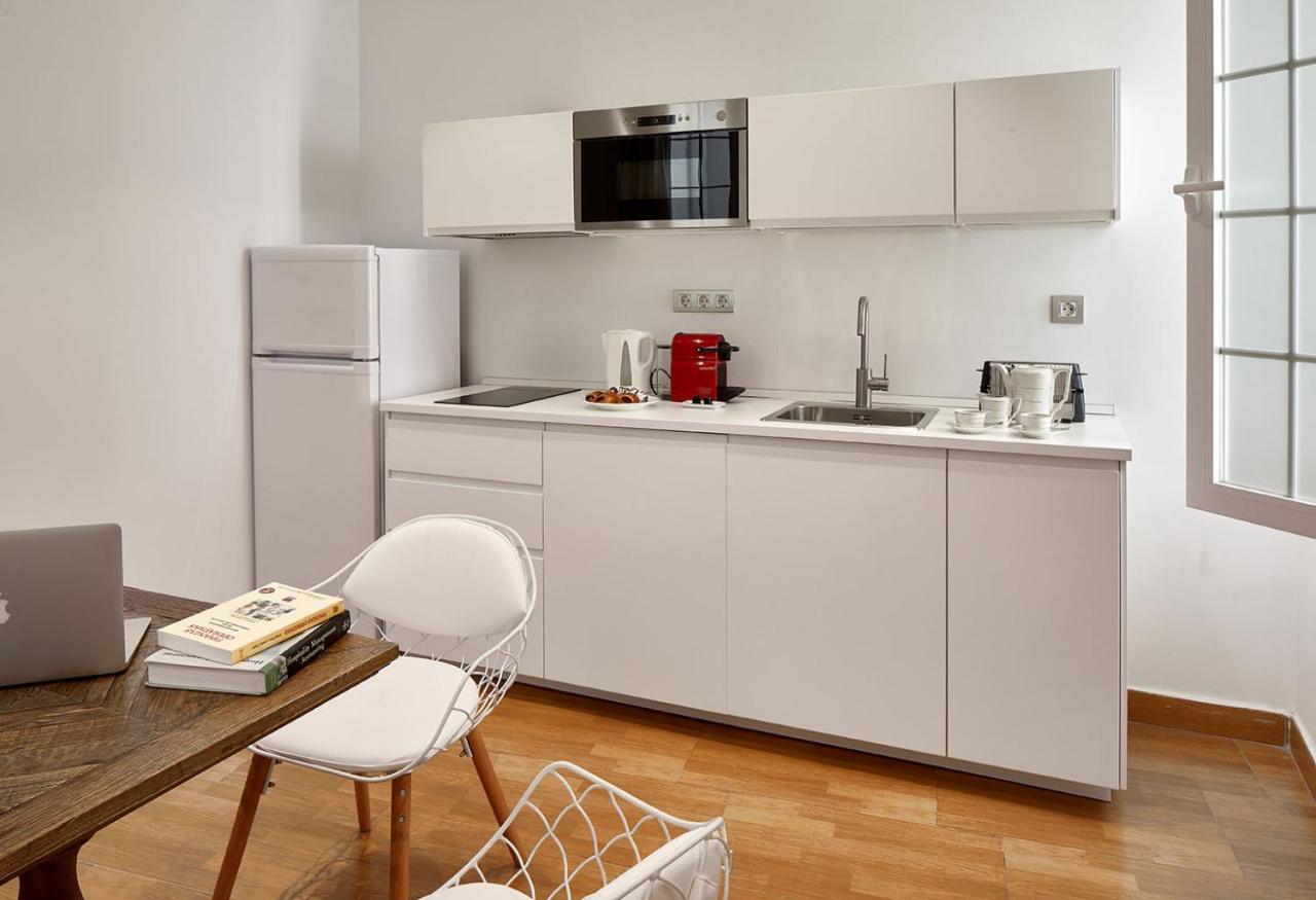 Lodgingmalaga Plaza Constitucion Εξωτερικό φωτογραφία