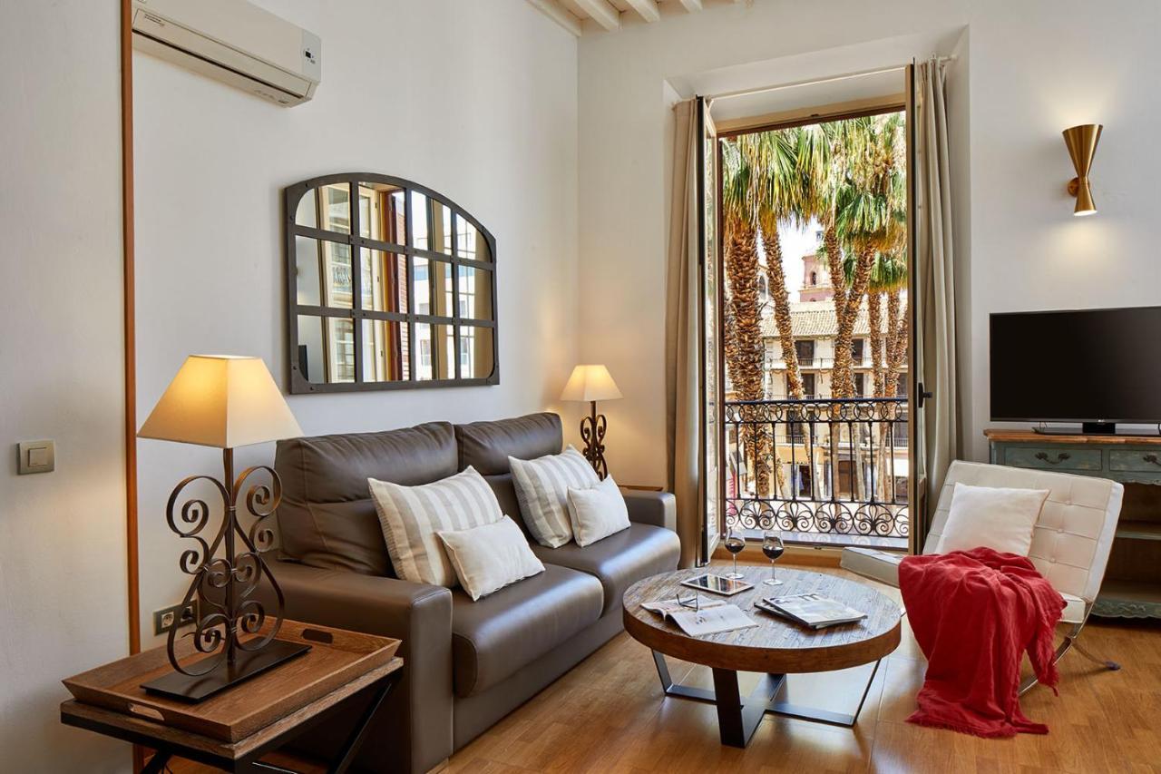 Lodgingmalaga Plaza Constitucion Εξωτερικό φωτογραφία