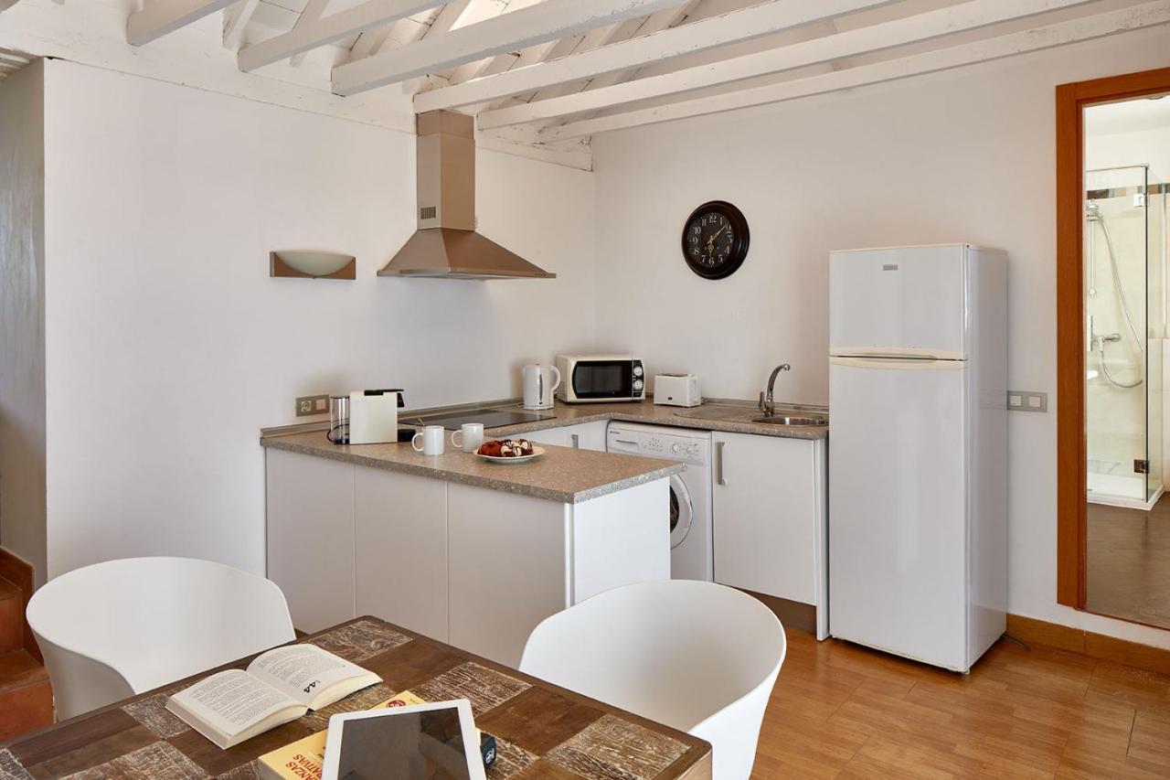 Lodgingmalaga Plaza Constitucion Εξωτερικό φωτογραφία